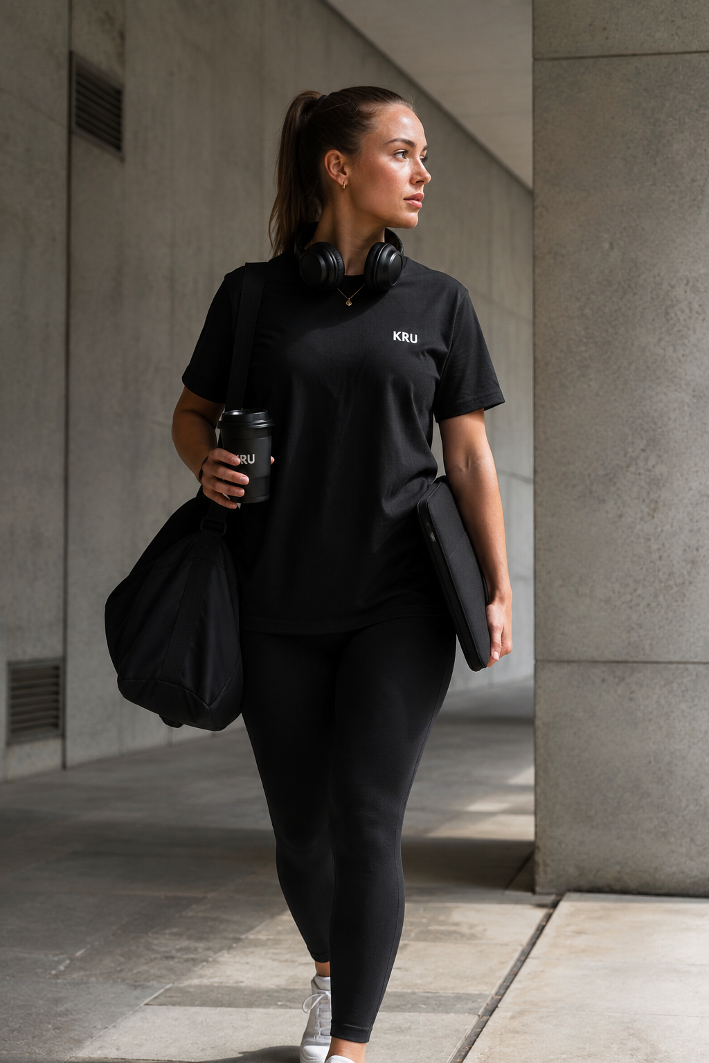 CORE TEE — BLACK
