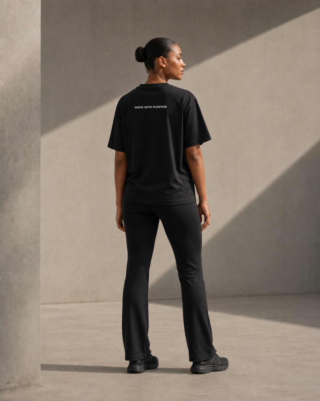 STATEMENT TEE — BLACK