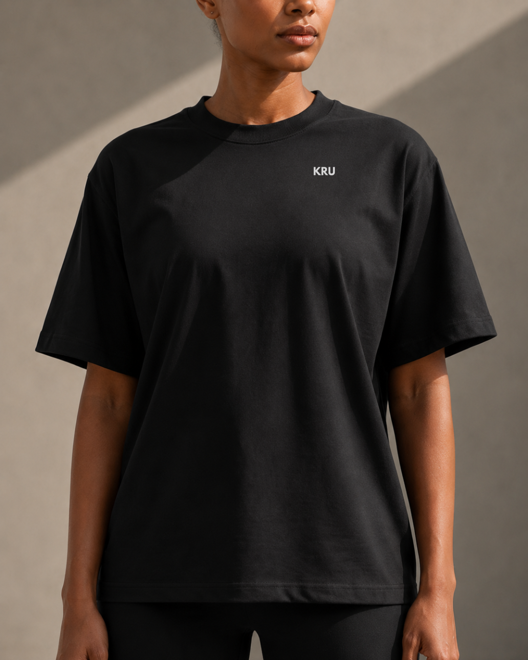 STATEMENT TEE — BLACK