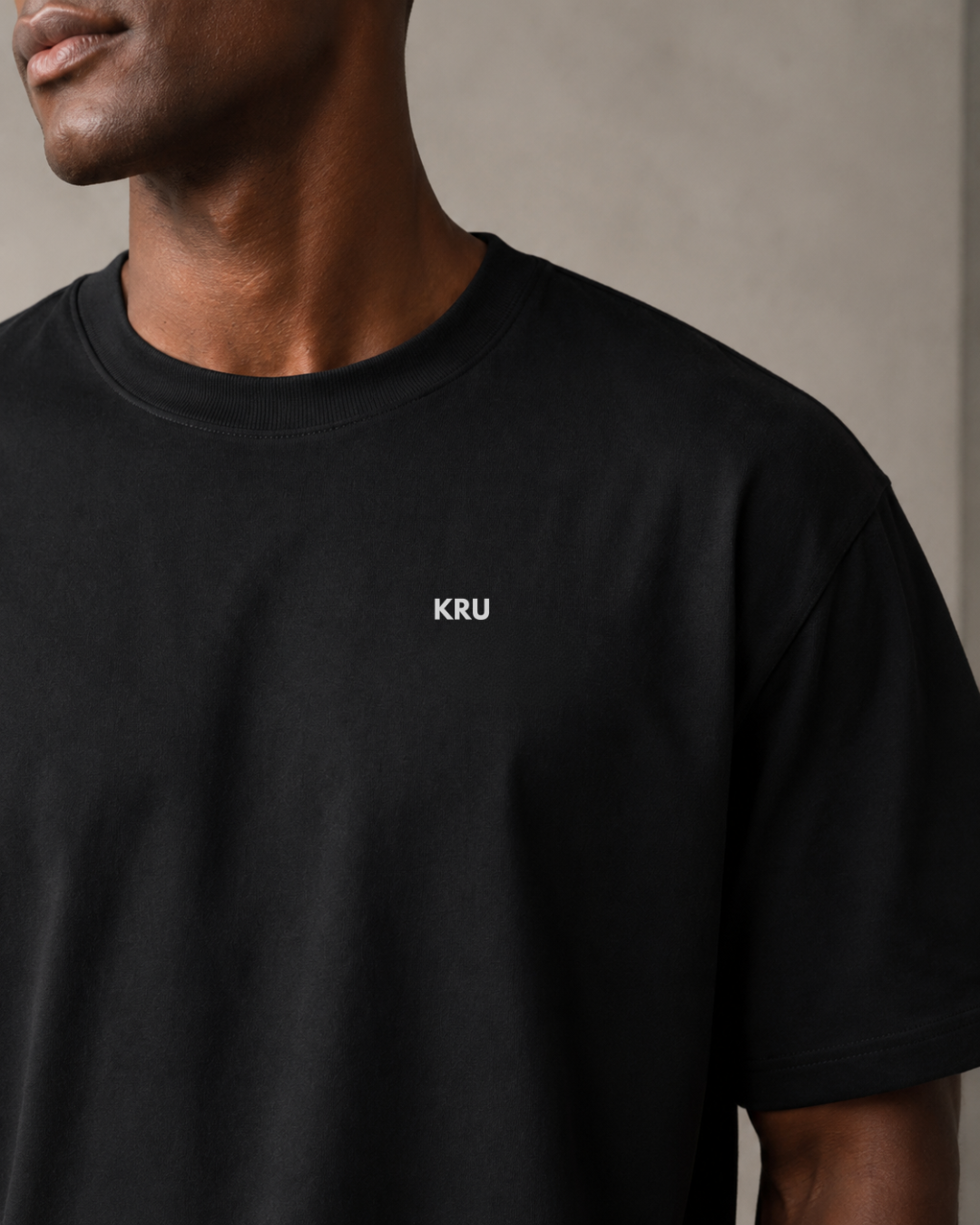 CORE TEE — BLACK