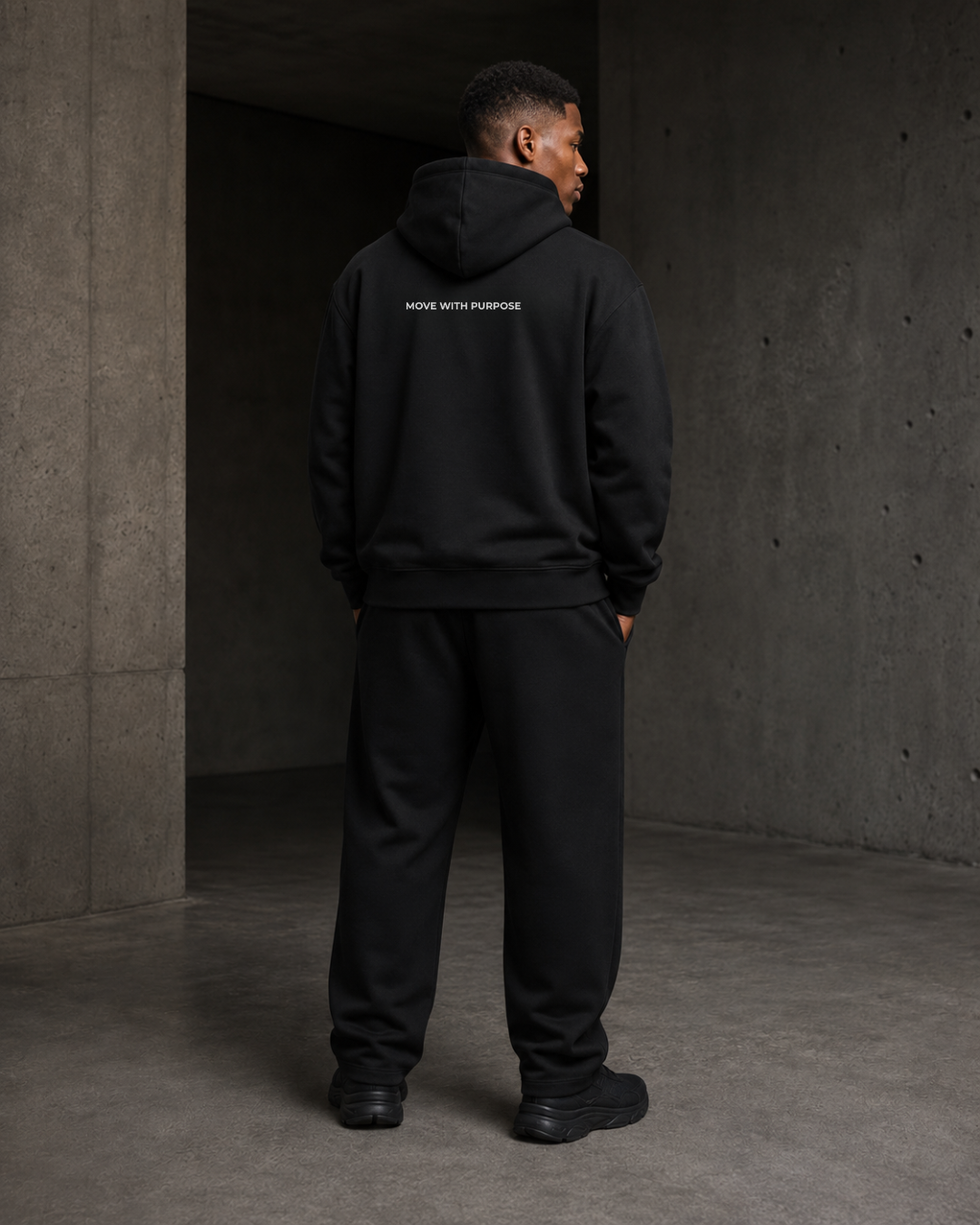 STATEMENT HOODIE — BLACK