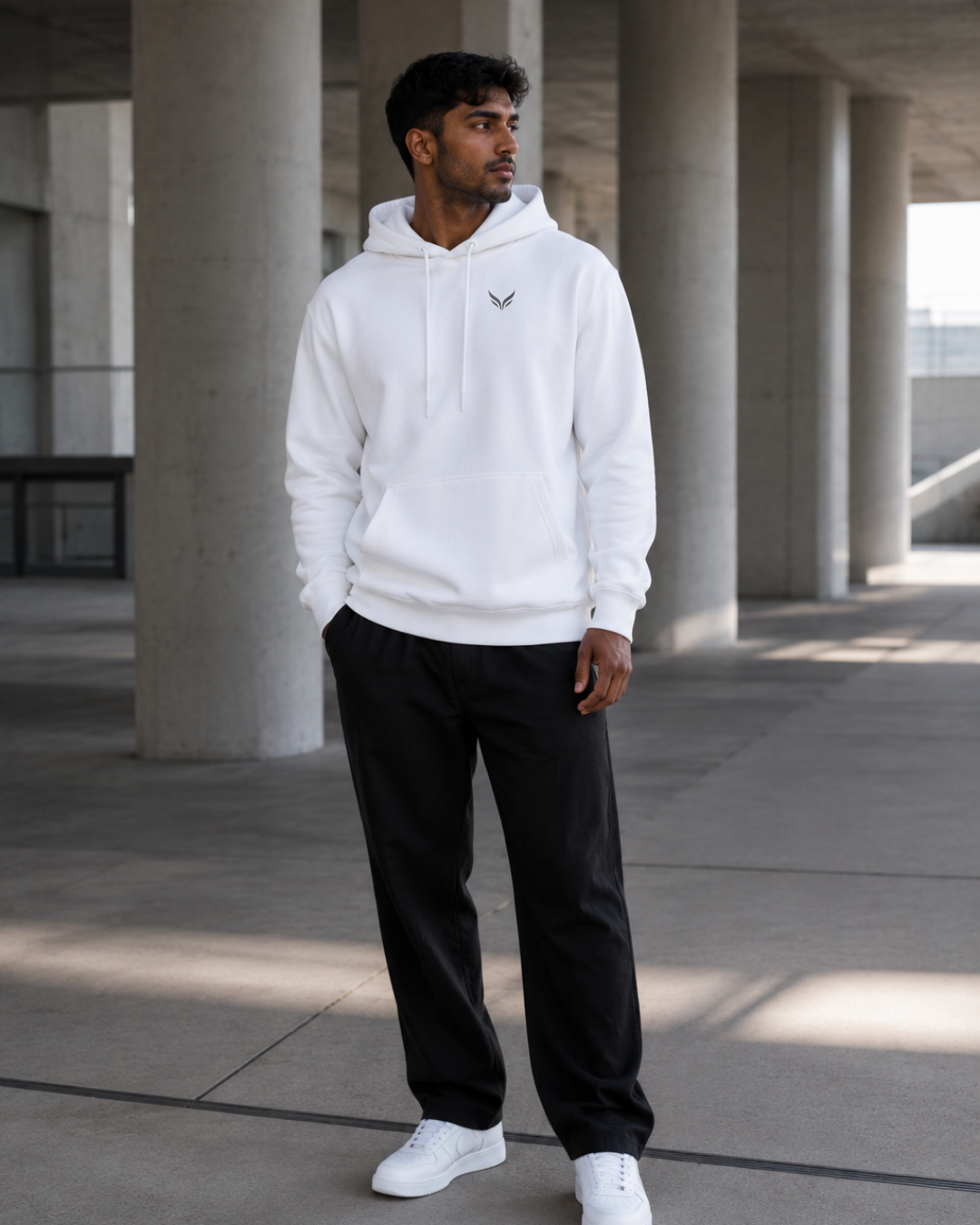 STATEMENT HOODIE — WHITE